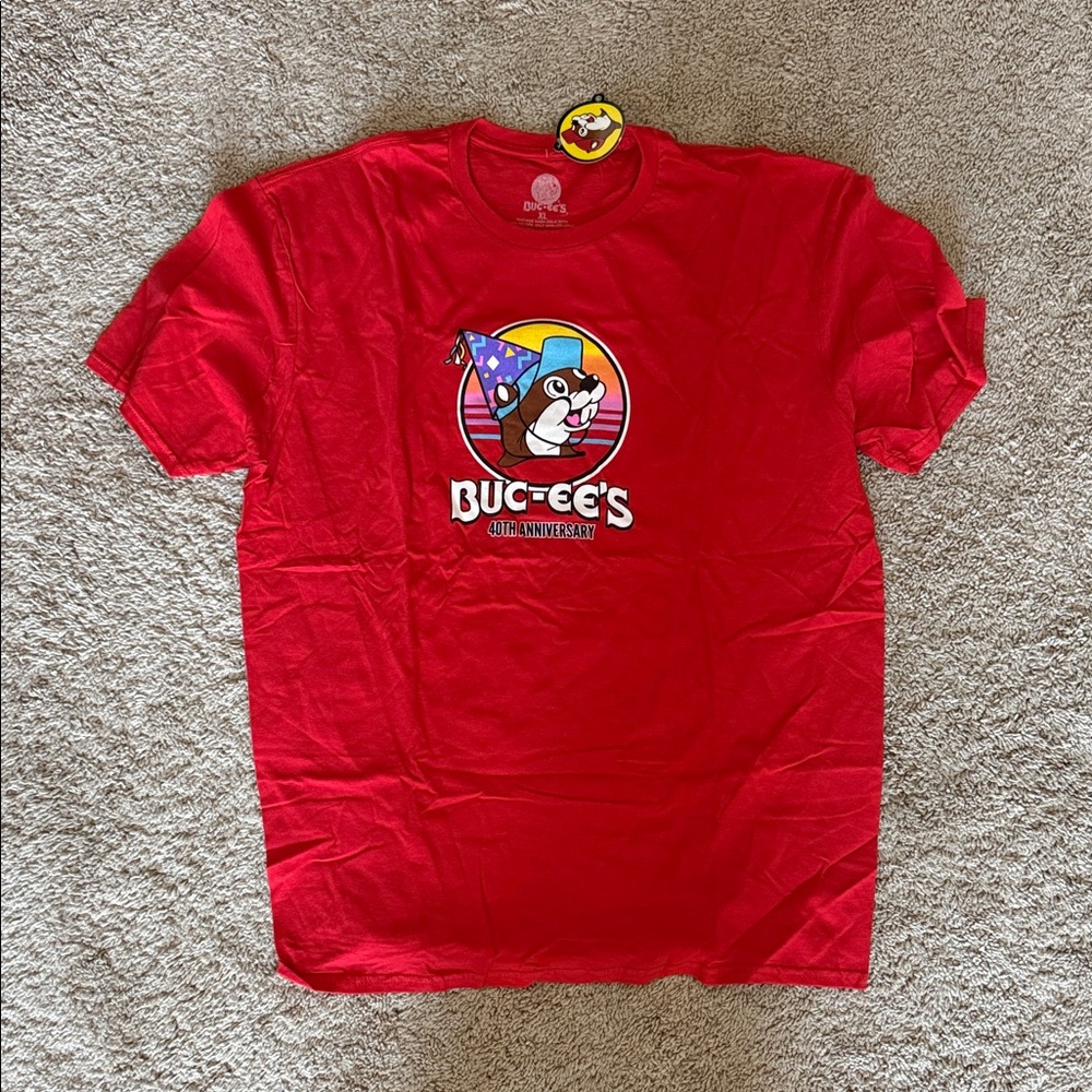 Buc-ee's 40th anniversary Red Graphic T-Shirt
